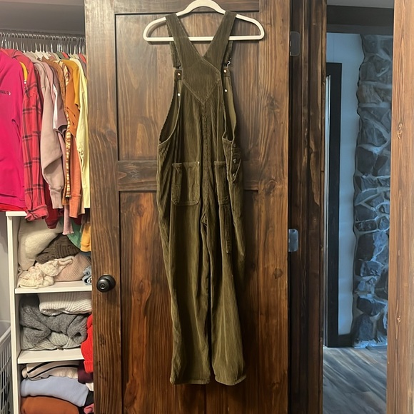 Old Navy cordury overalls - Picture 6 of 6